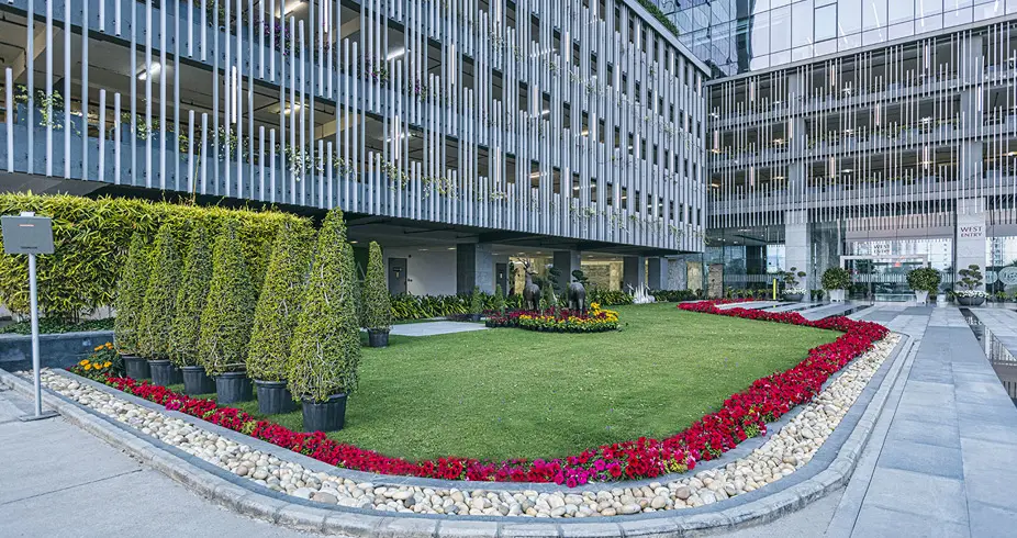 AIPL Business Club Sector 62